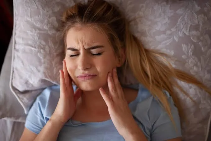 Teeth clenching during sleep